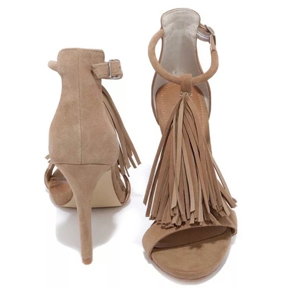 Steve Madden Sashi Taupe Tan Fringe Sandals Heels - Picture 1 of 9